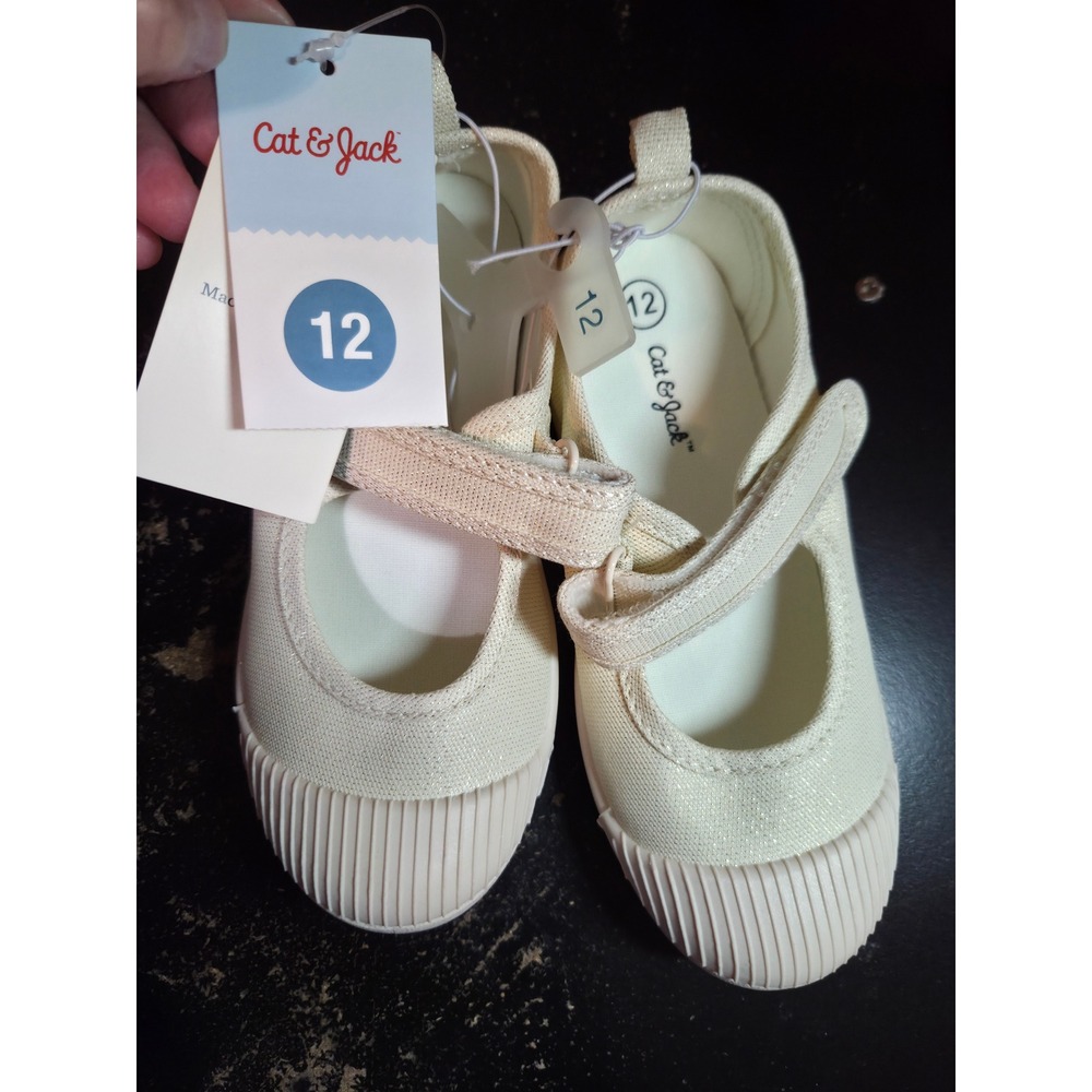 Cat & Jack Girls Shimmer Mary Jane Sneakers Cream Glitter Size 12 NEW